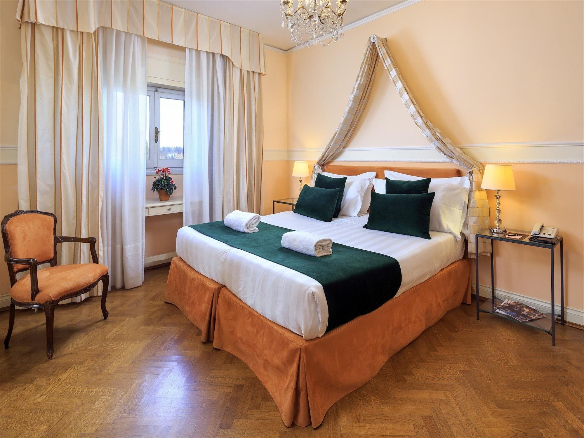 Hotel Villa Carlotta ฟลอเรนซ์ ภายนอก รูปภาพ